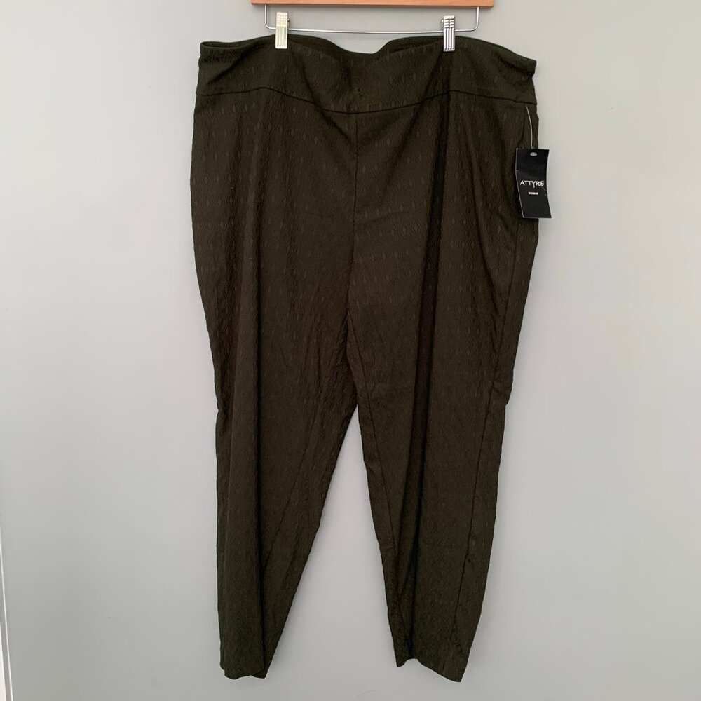 NEW Attyre Woman Olive Green Diamond Textured Pull On Dress Pants 24W Plus Size
